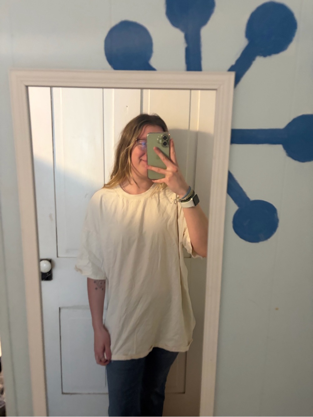 Men’s comfrt cream tshirt